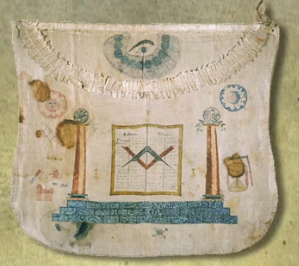 Masonic apron with two columns